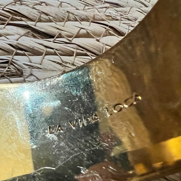 KATE SPADE  "La Vida Loca" Chevron Ziggurat Bracelet  Gold & White/Black - Picture 9 of 9